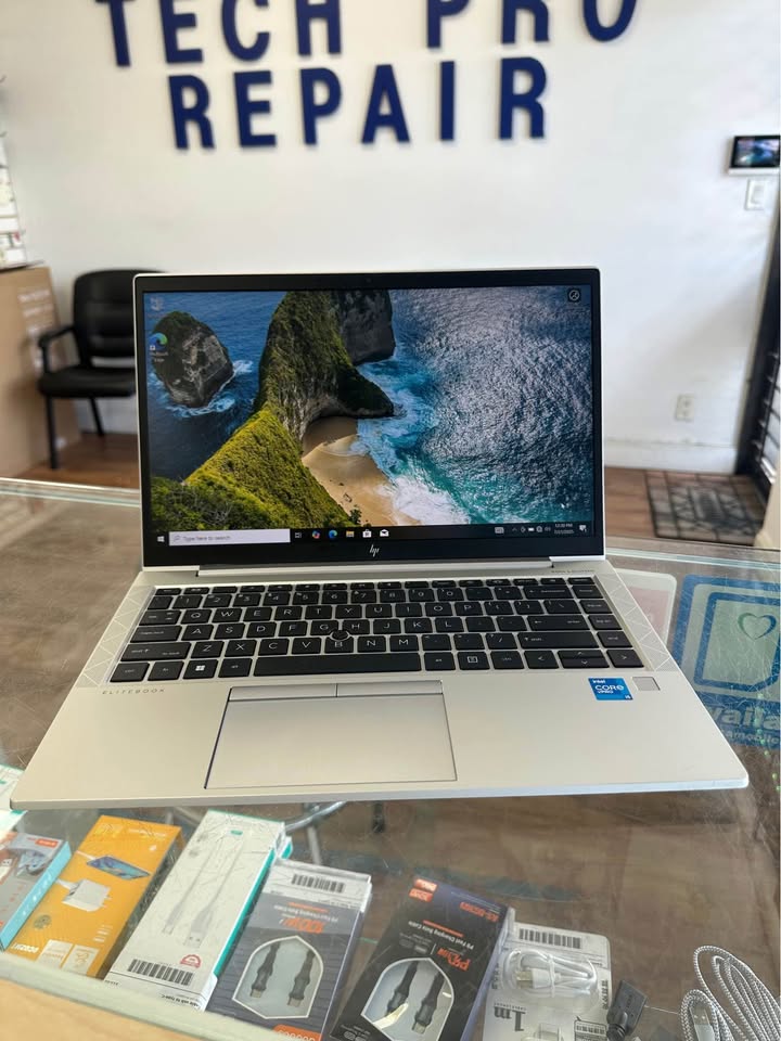 HP EliteBook G8 — Core i5 vPro