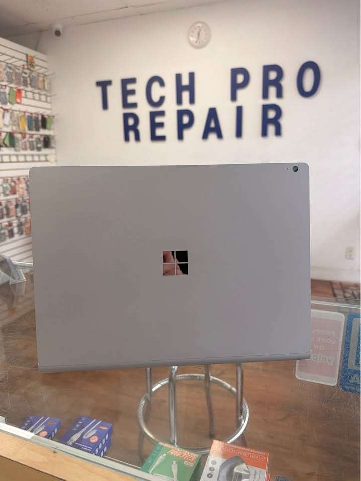 Microsoft Surface Book 3 — Core i5